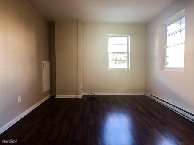 Foto del edificio - 1419 W Loudon St
