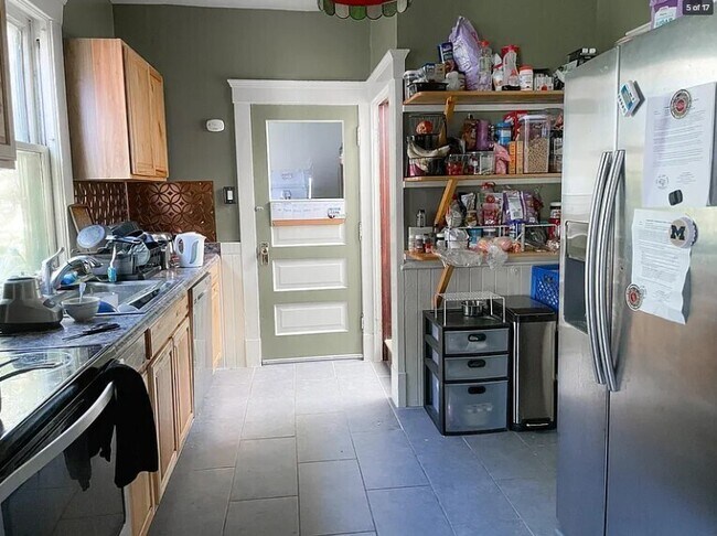 Photo - 506 Catherine-506CATH Apartment