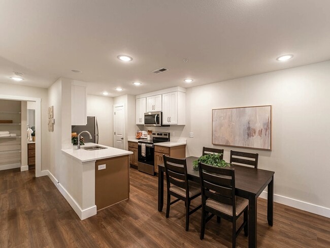 Building Photo - Orchard Park Apartments