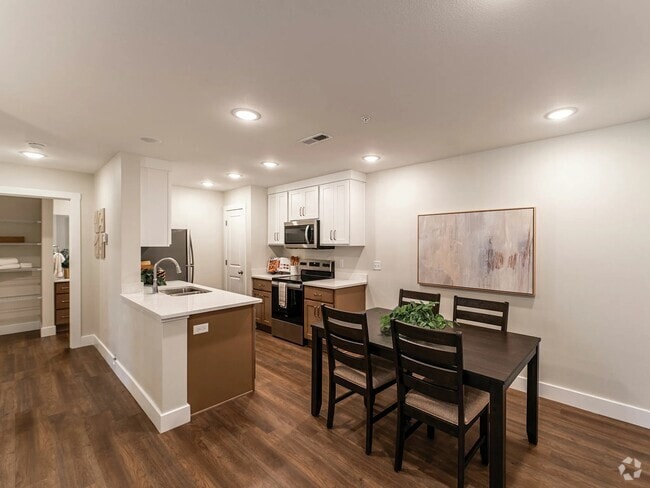 Building Photo - Orchard Park