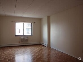 Building Photo - 284 Harvard St
