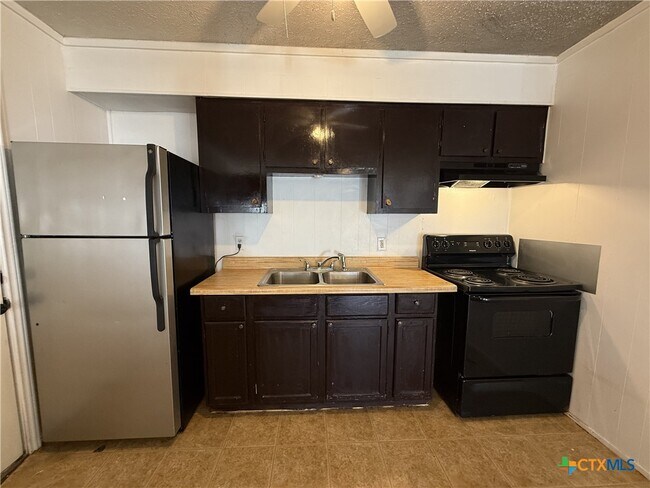 Foto del edificio - 924 Pecan St