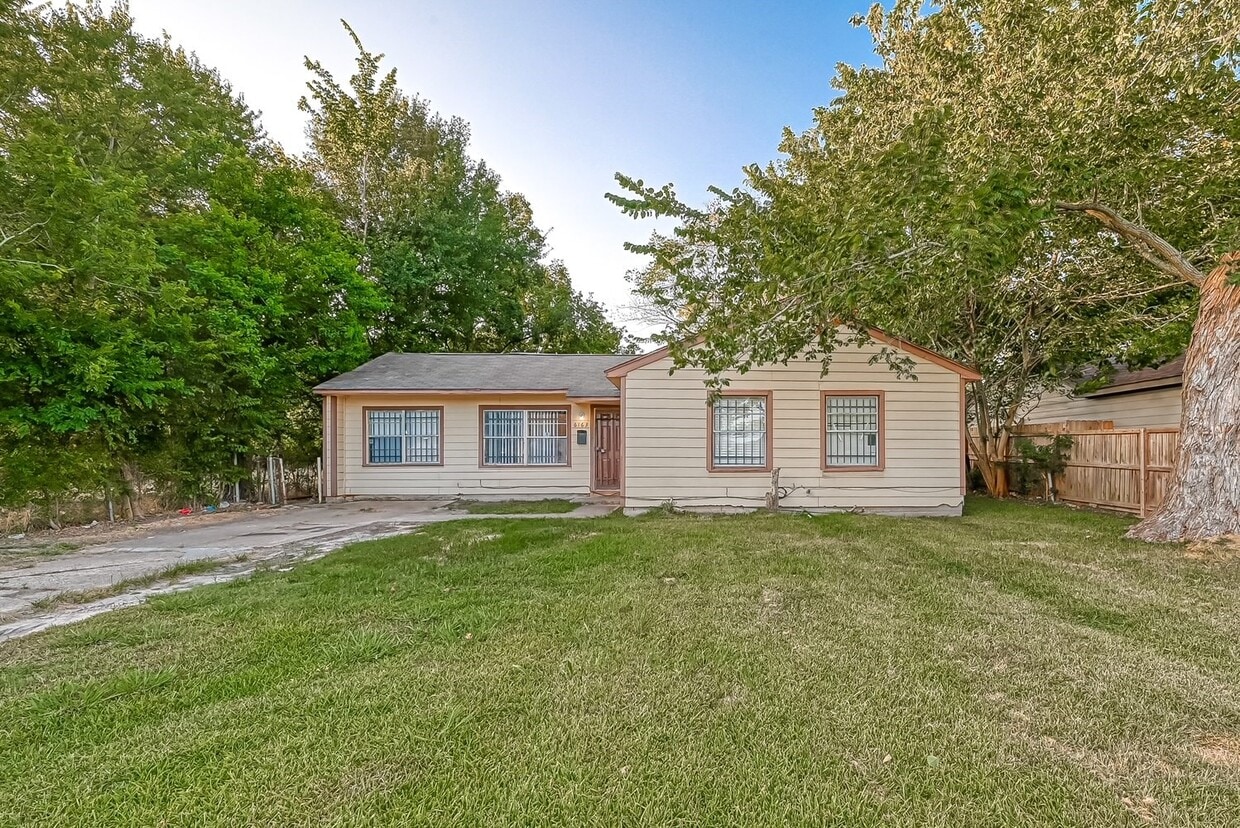 Foto principal - 6163 Beldart St