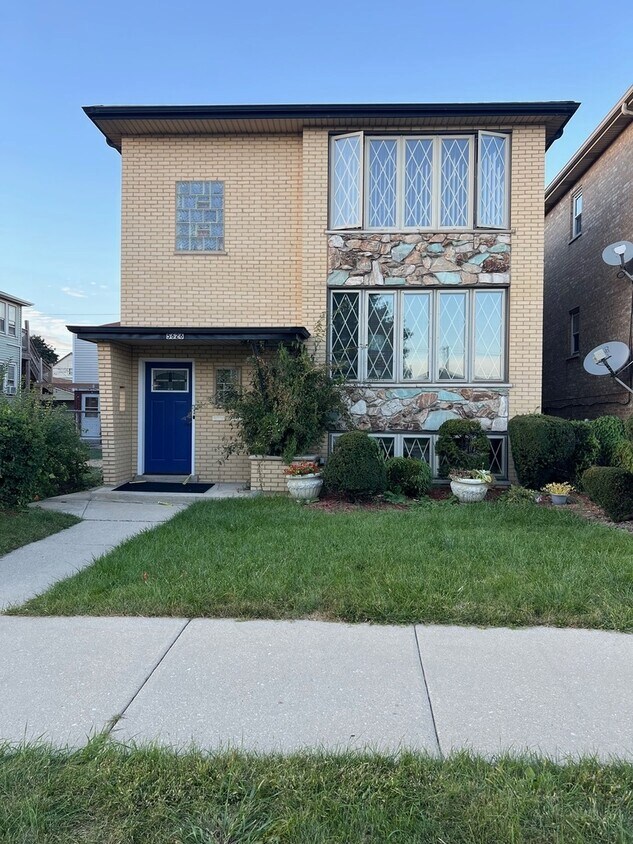 Primary Photo - 5626 W 64th St