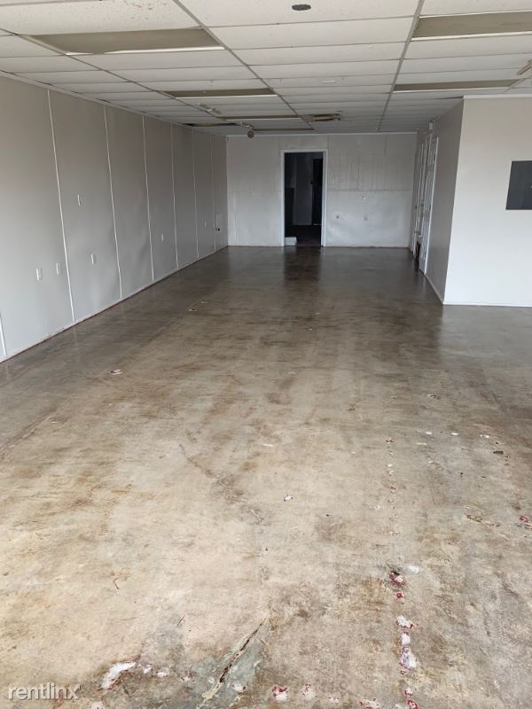 Building Photo - Studio, 1 bath Apartment - 5219 SANGER AVENUE