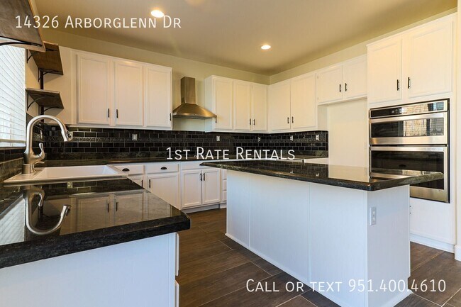 Building Photo - 14326 Arborglenn Dr.