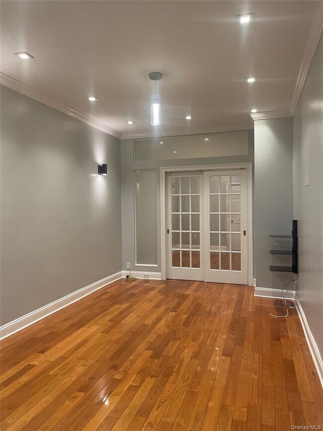 Foto del edificio - 72-31 68th St