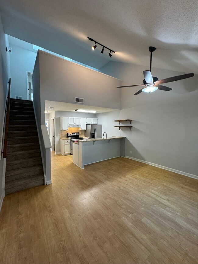 Entrada - 109 Sparger Springs Ln