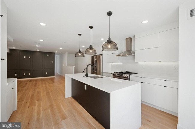 Building Photo - 871 N 20th St