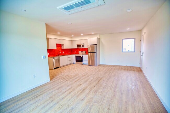 Foto del edificio - 14629 W Erwin St