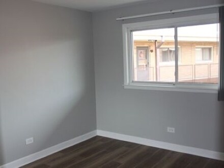 Foto del edificio - 9616 W Higgins Rd