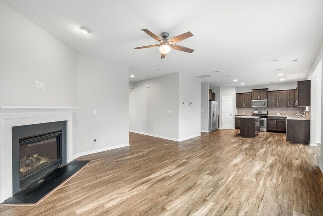 Foto del edificio - 4622 Meshack Ave