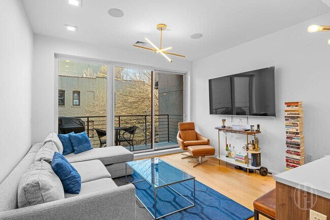 Foto del edificio - 792 Classon Ave