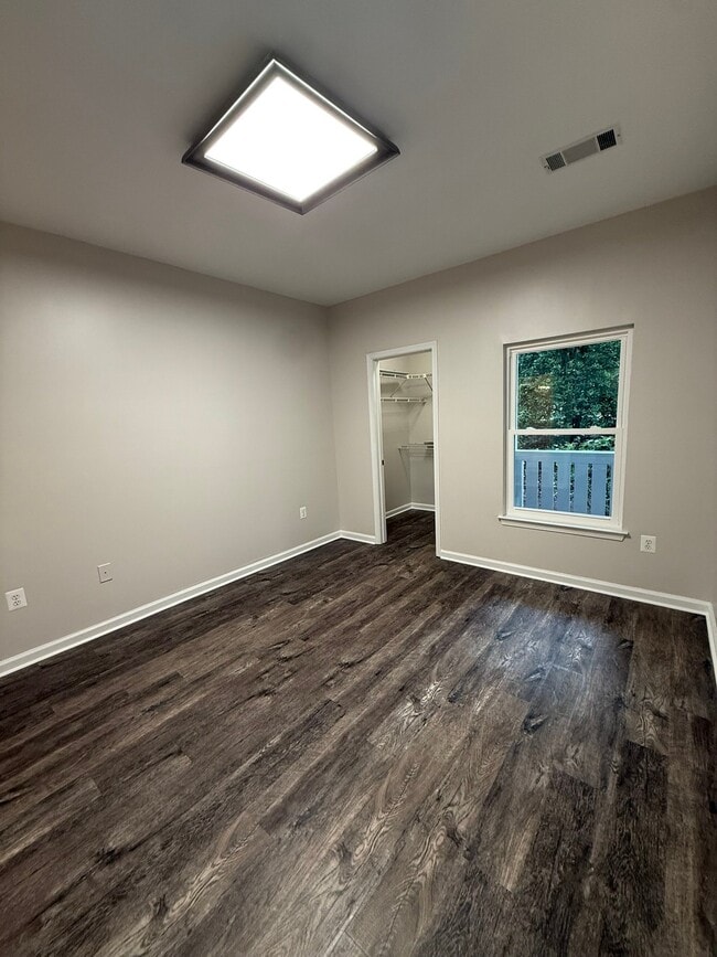 Photo - 14301 Rosy Ln (Centreville, VA) Apartment