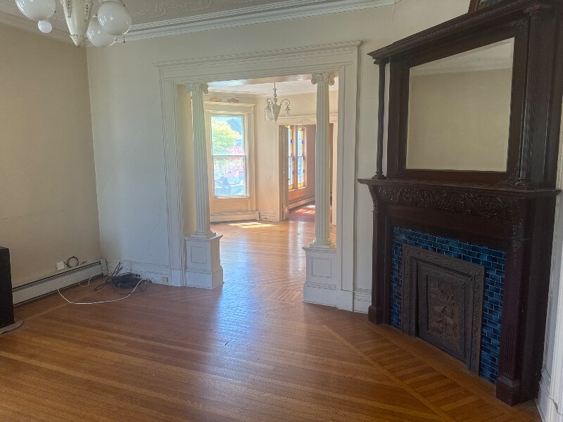 Foto del edificio - 60 Hudson Ave