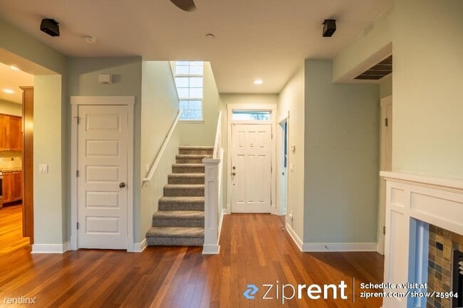 Building Photo - 3 br, 2.5 bath House - 18331 35th Drive So...