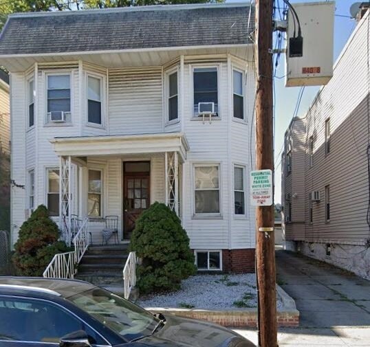 Building Photo - 82 W 27th St