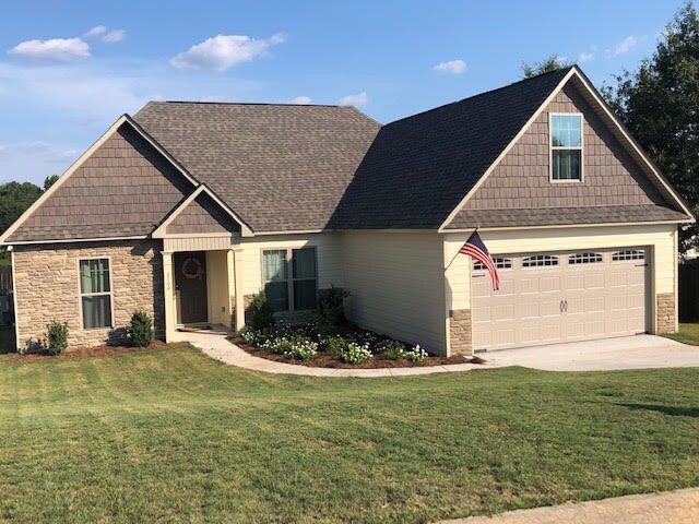 Primary Photo - 3100 Gatewood Dr