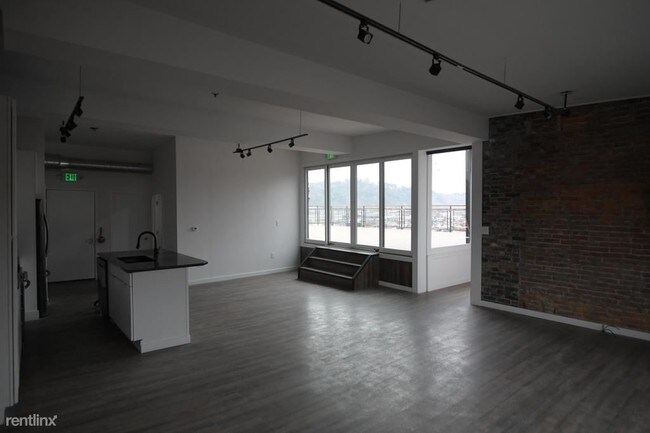 Building Photo - 4409 Butler St