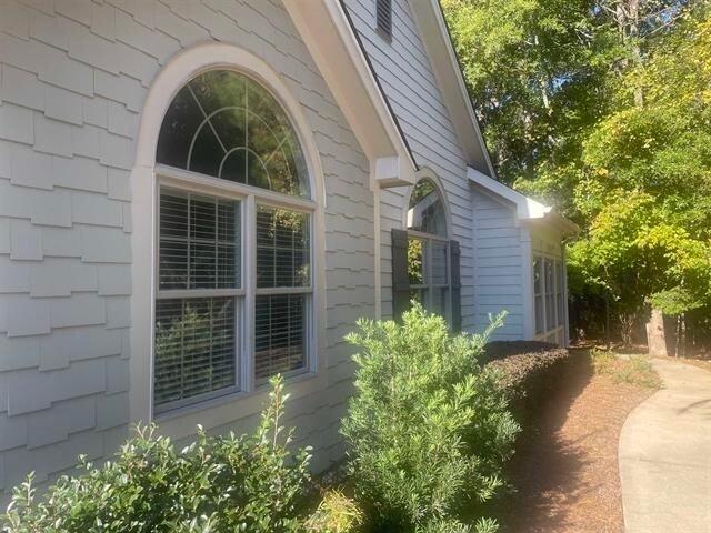 Foto del edificio - 142 Edgewood Ct