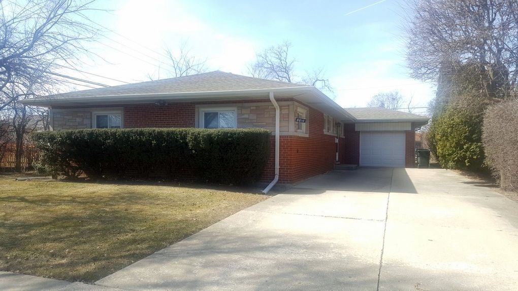 Primary Photo - 8816 Kenton Ave
