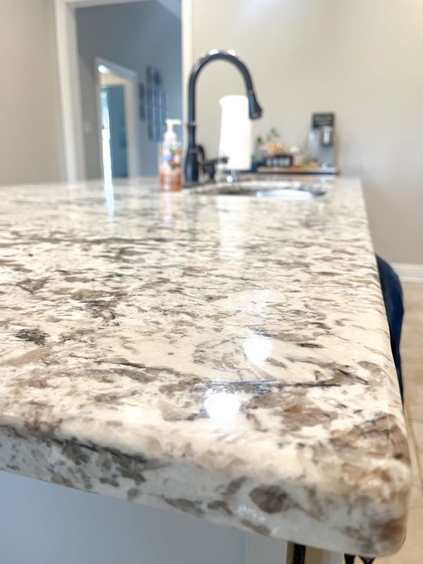 Foto del edificio - 4308 Cabot Dr