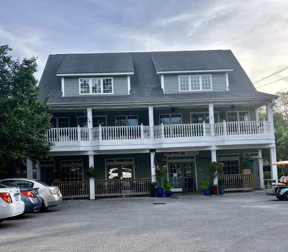 Primary Photo - 1131 N Atlantic Ave
