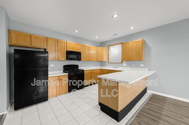 Foto del edificio - 2711 W Congress Pkwy
