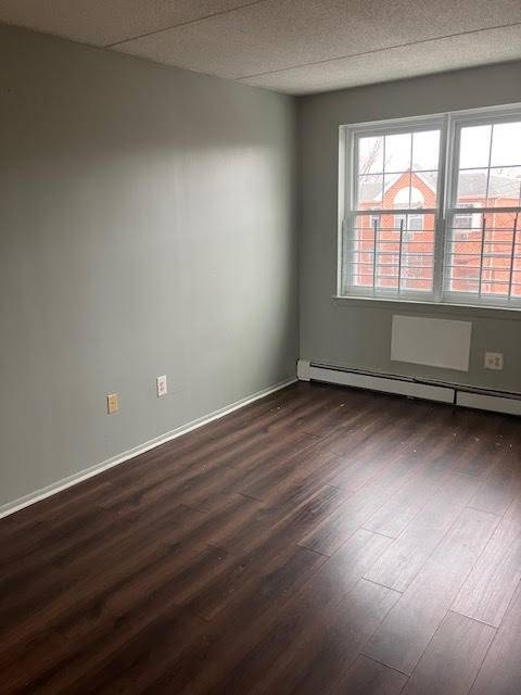 Building Photo - 641 Underhill Ave