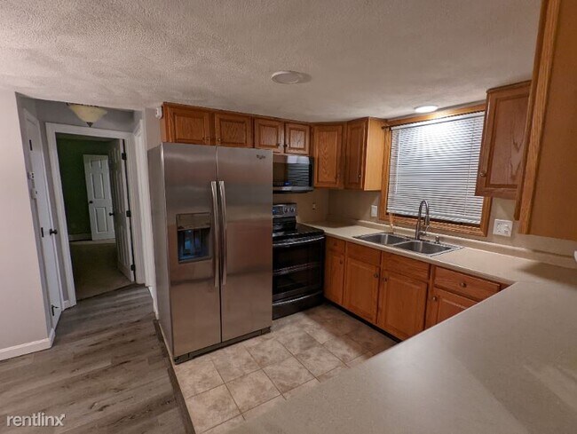 Building Photo - 1 br, 1 bath House - 34 1/2 George St