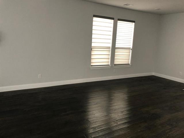 Foto del edificio - 4721 Cash Dr