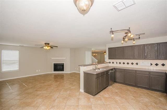 Foto del edificio - 2152 Royal Acres Trail