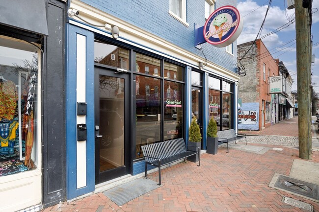 Building Photo - 6 N 18th St