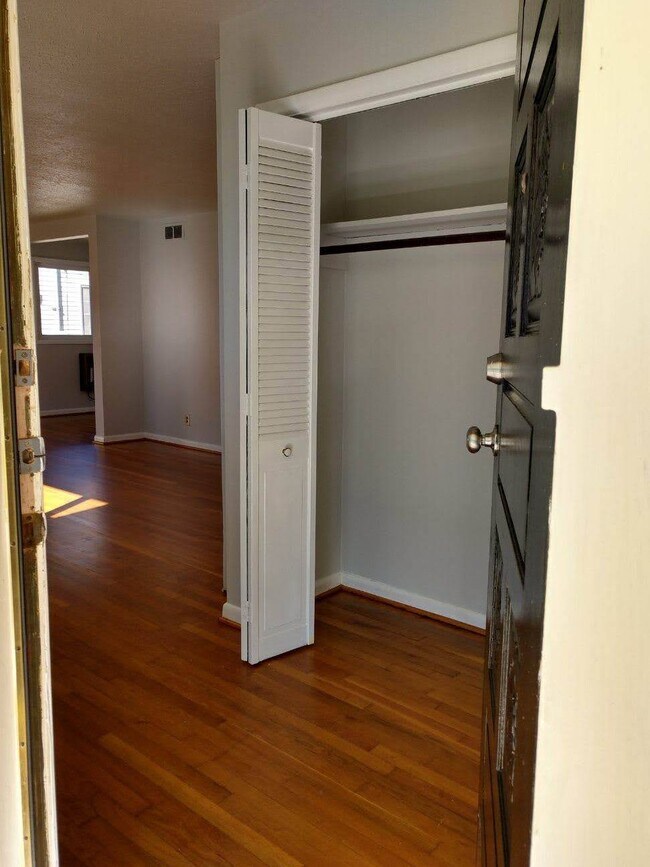Front door coat closet - 341 Lenlock Dr