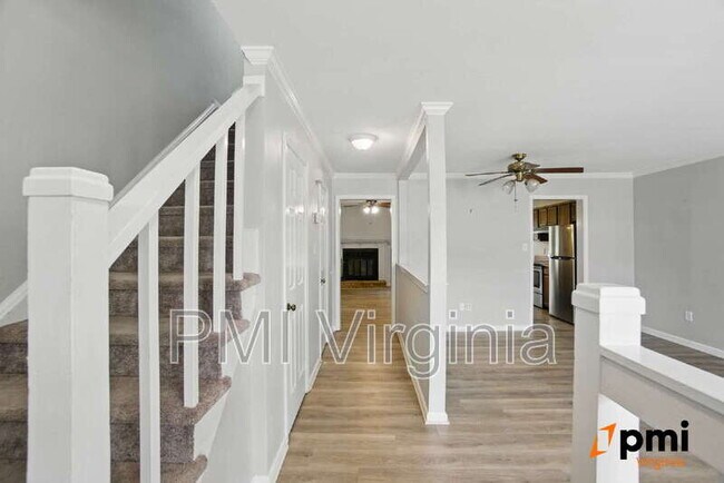 Building Photo - 4578 Marlwood Way