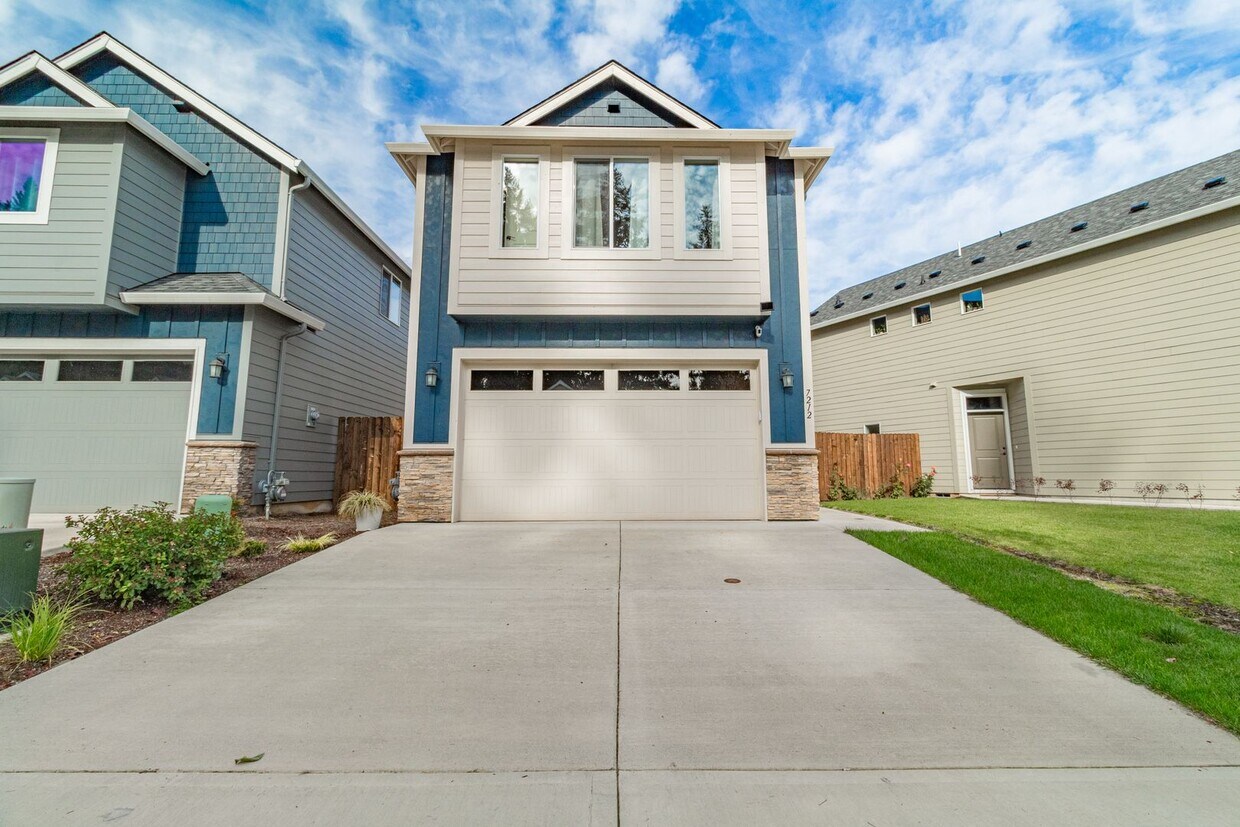 ***MOVE IN SPECIAL 500.00 off December Re... House Rental in