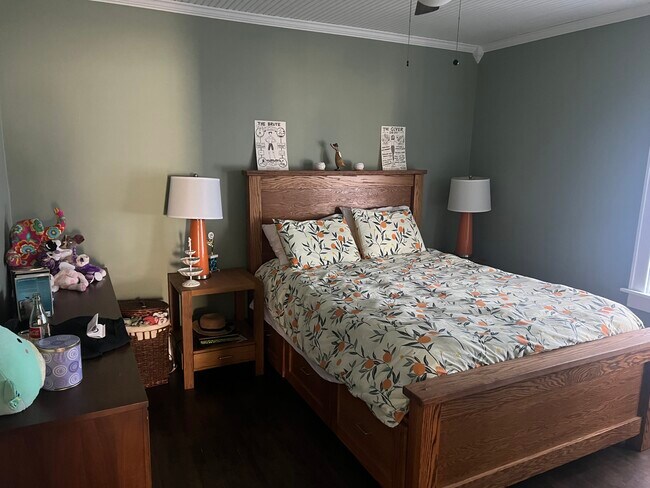 Foto del edificio - 2379 N 65th St