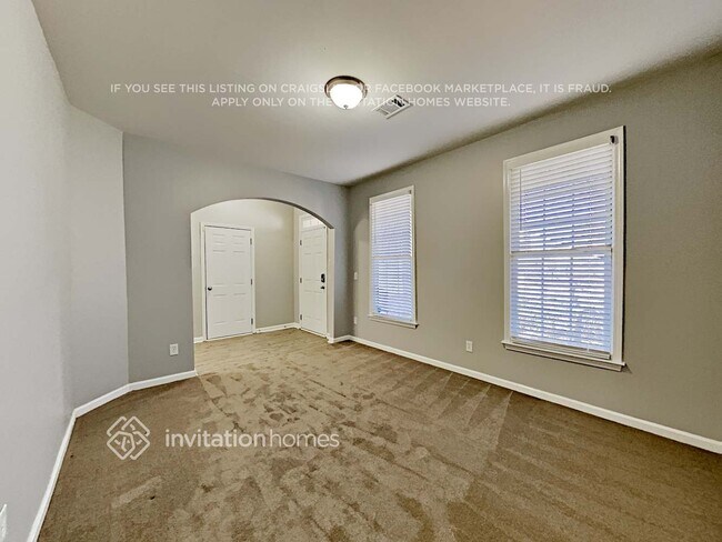 Building Photo - 510 Millside Tr