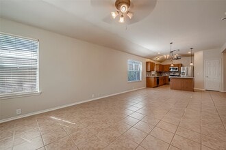 Building Photo - 5910 Spring Sunrise Dr