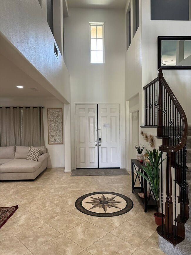 Building Photo - Welcome to Your Dream Home in the Exclusiv...