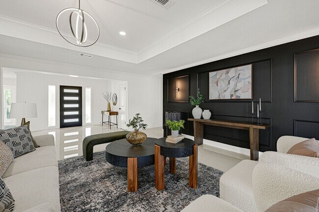 Foto del edificio - 2415 Moss Hill Dr