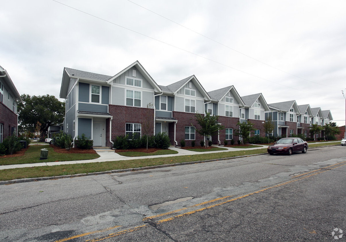 Foto del edificio - New Brooklyn Homes at Robert R Taylor Estates