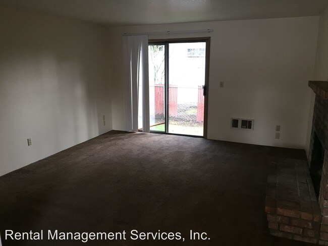 Building Photo - 220 NE 143rd Ave