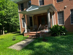 Building Photo - 12500 Martin Rd