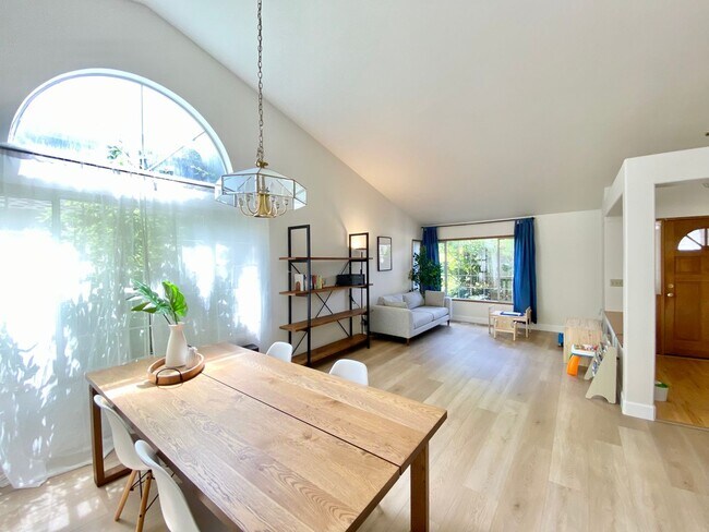 Foto del edificio - Great Home for rent