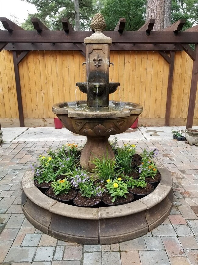 Foto del edificio - 10222 Eddystone Dr