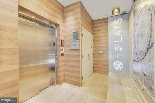 Foto del edificio - 1745 N St NW