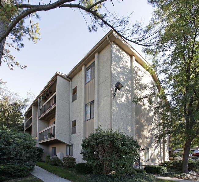 Pintura Creek Village - Paint Creek Village Apartments
