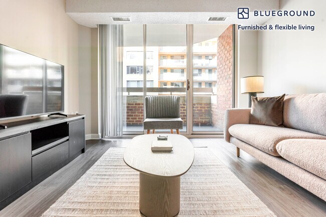 Foto del edificio - 2140 L St NW