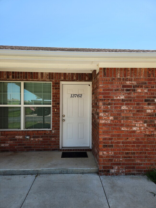 Foto del edificio - 13762 County Rd 1554